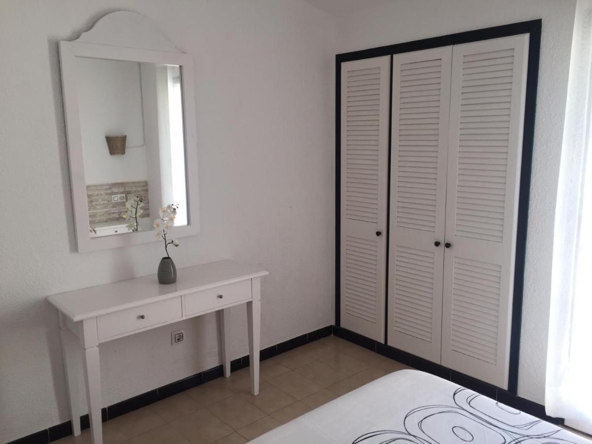 Apartamento 7 Palmeras Ciutadella  Bagian luar foto